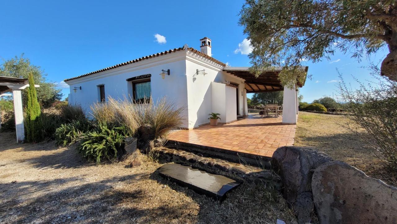 Villa Casa Mate Орозеи Екстериор снимка
